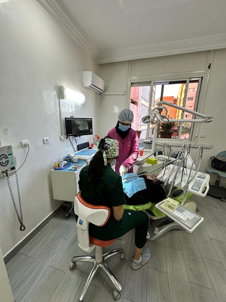 chirurgiens-dentistes-marrakech-drlahloutaoufik